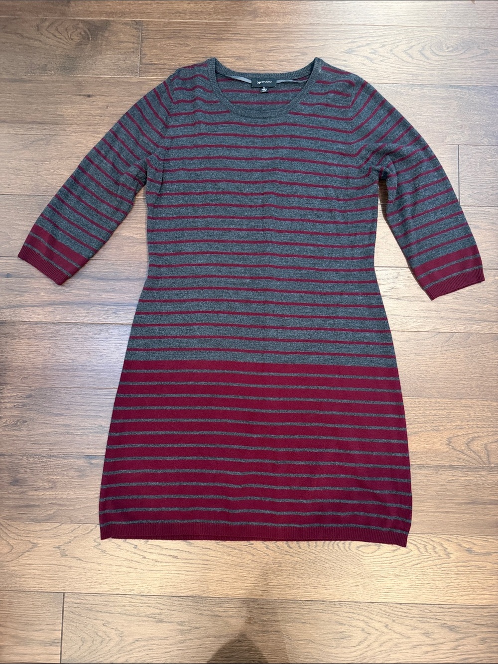 AB Studio Striped Knit Sweater Dress - Gray & Burgundy Size XL - C15-025